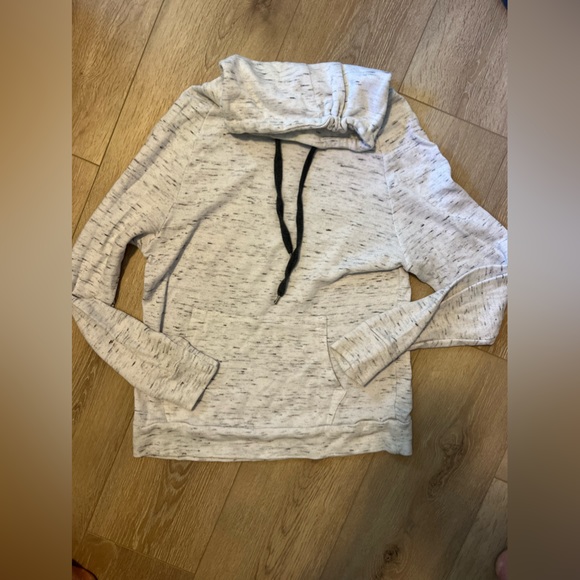 Cotton, athletic sweatshirt. - Picture 1 of 1